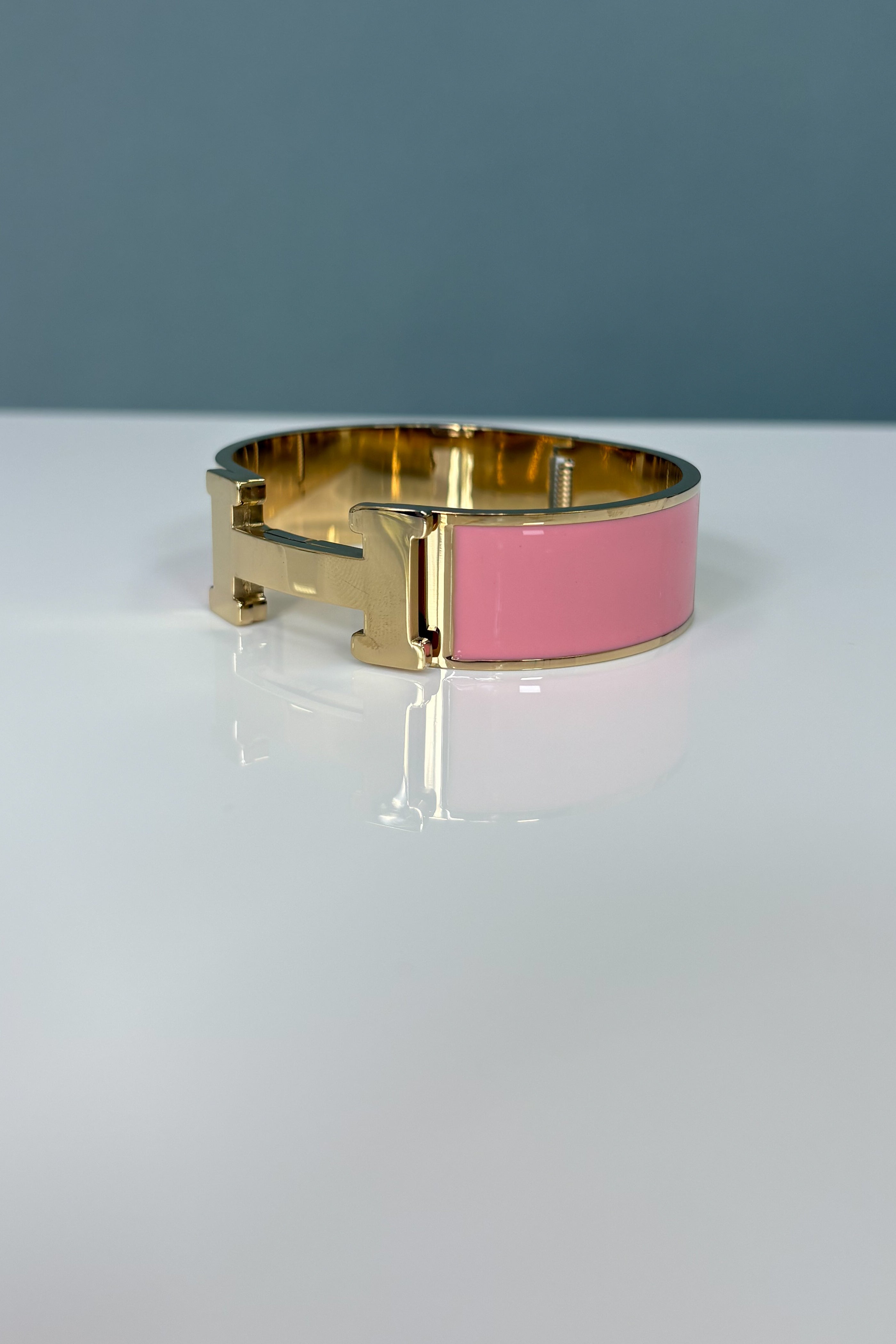 ¡°H¡± Inspired Wide Bracelet (Multiple Colors)